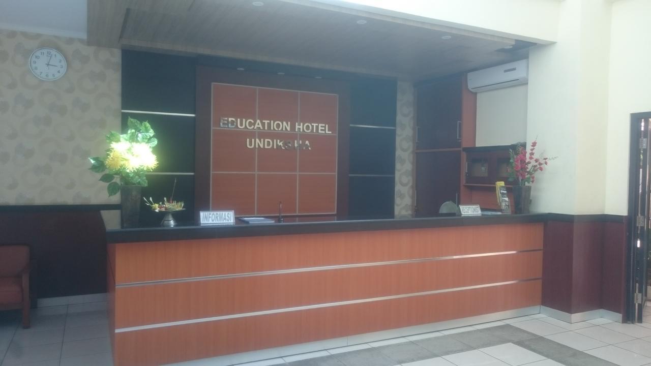 Готель Edutel Undiksha Сінгараджа Екстер'єр фото